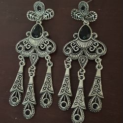 Silver Tone Pierced Earrings Vintage To Now Big Dangle Ethnic Tribal So Cool 