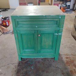 Solid Custom Cabinet 