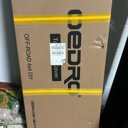 Soft Tri-Fold Truck Bed Tonneau Cover (unopened)