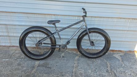 26" Mongoose Beast