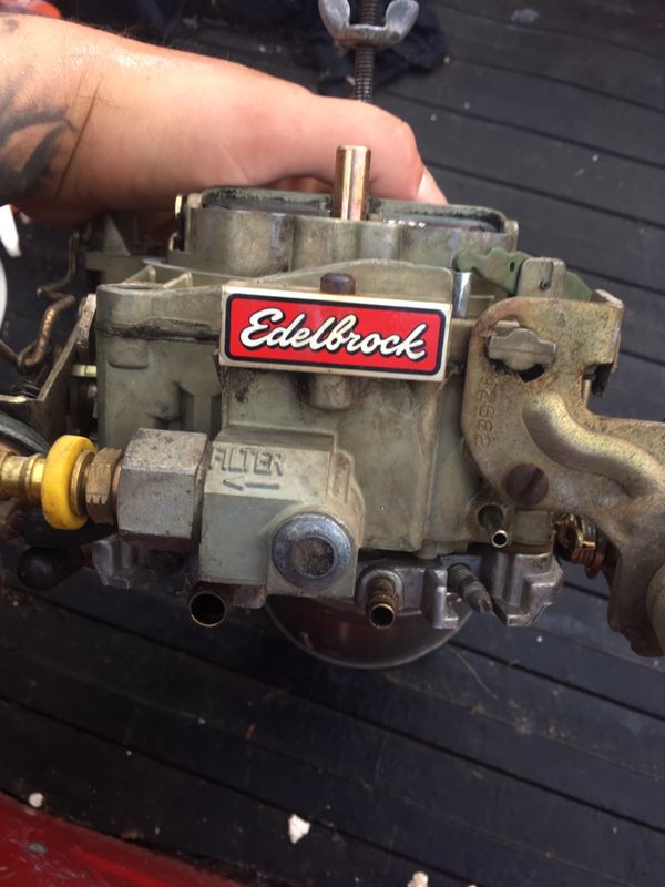 Edelbrock 1901 quadrajet Rochester 4bbl 750 cfm carb for Sale in Port
