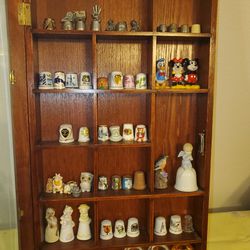 Thimble And Miniature Bells & Figurines 