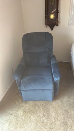 Reclining lift chair