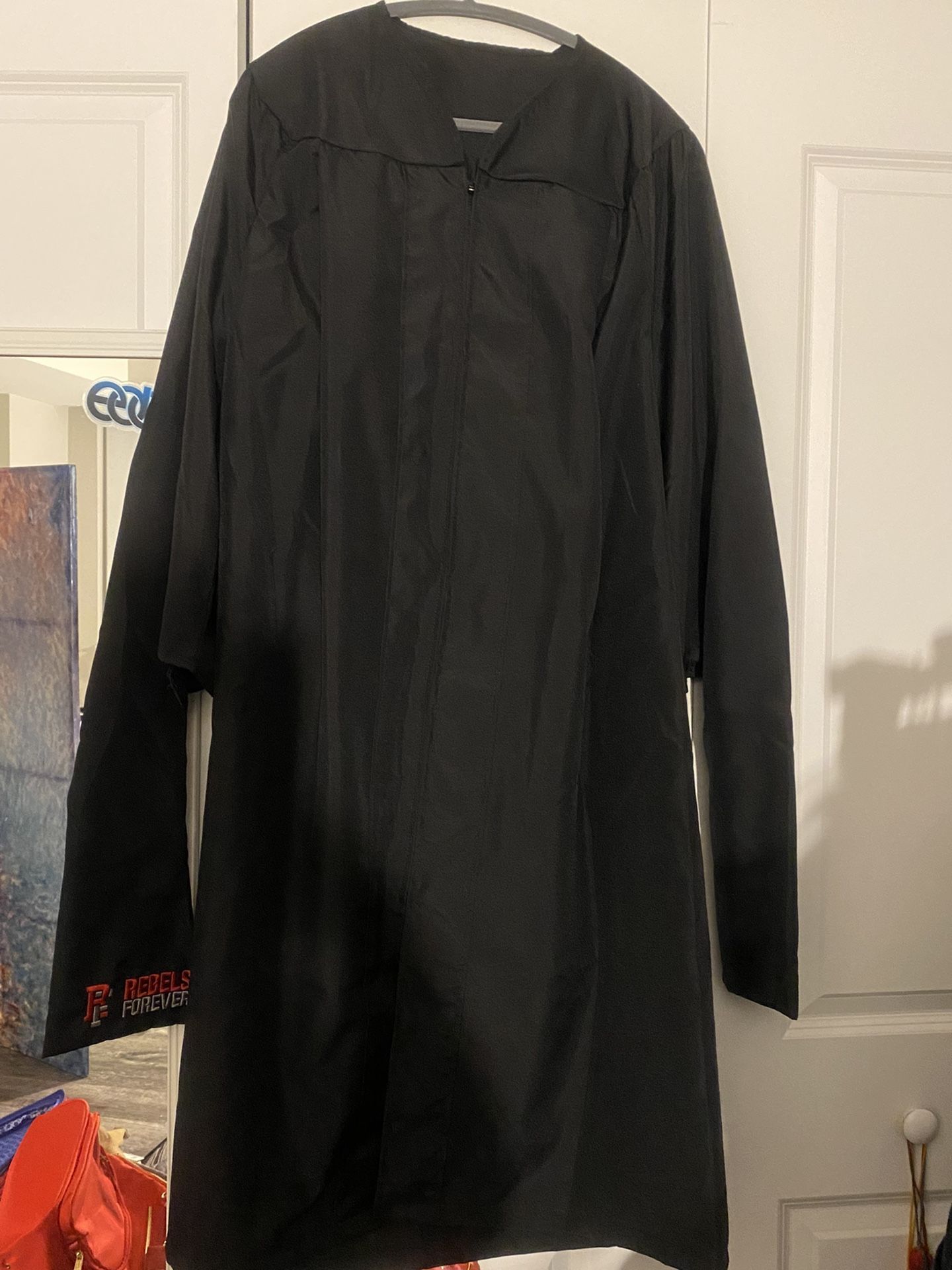 Black Graduation Gown (unisex) UNLV