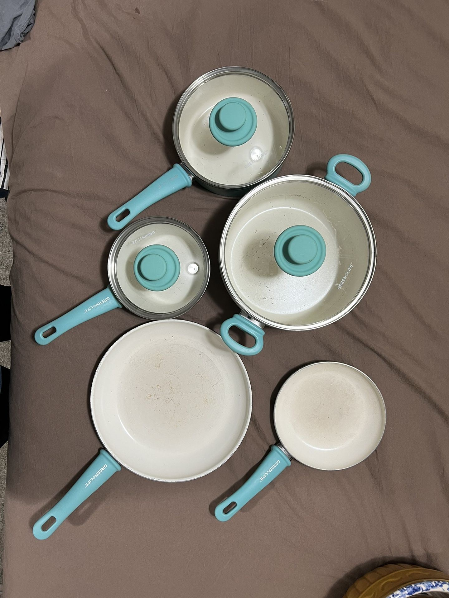 NICE Lot Of Kitchen Stuff