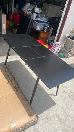 New Expandable Dinning Table 