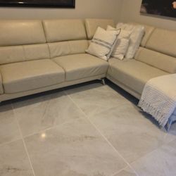 Sectional  Sofa 
