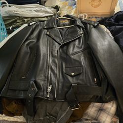 Unik Leather Jacket 