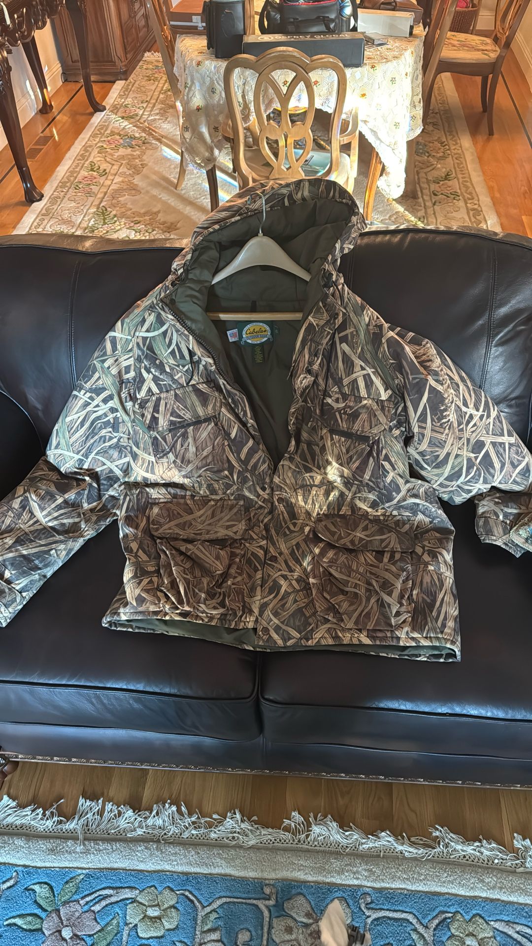 XL Camouflage Cabela Jacket 