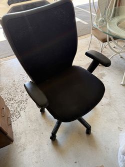 AIS Ergonomic Black Mesh Office Chair with Lumbar Support