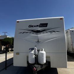 2007 Fleetwood Gearbox