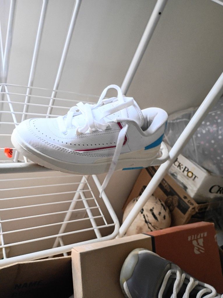 Retro Jordans Size 6 And 7And Ugg Boots