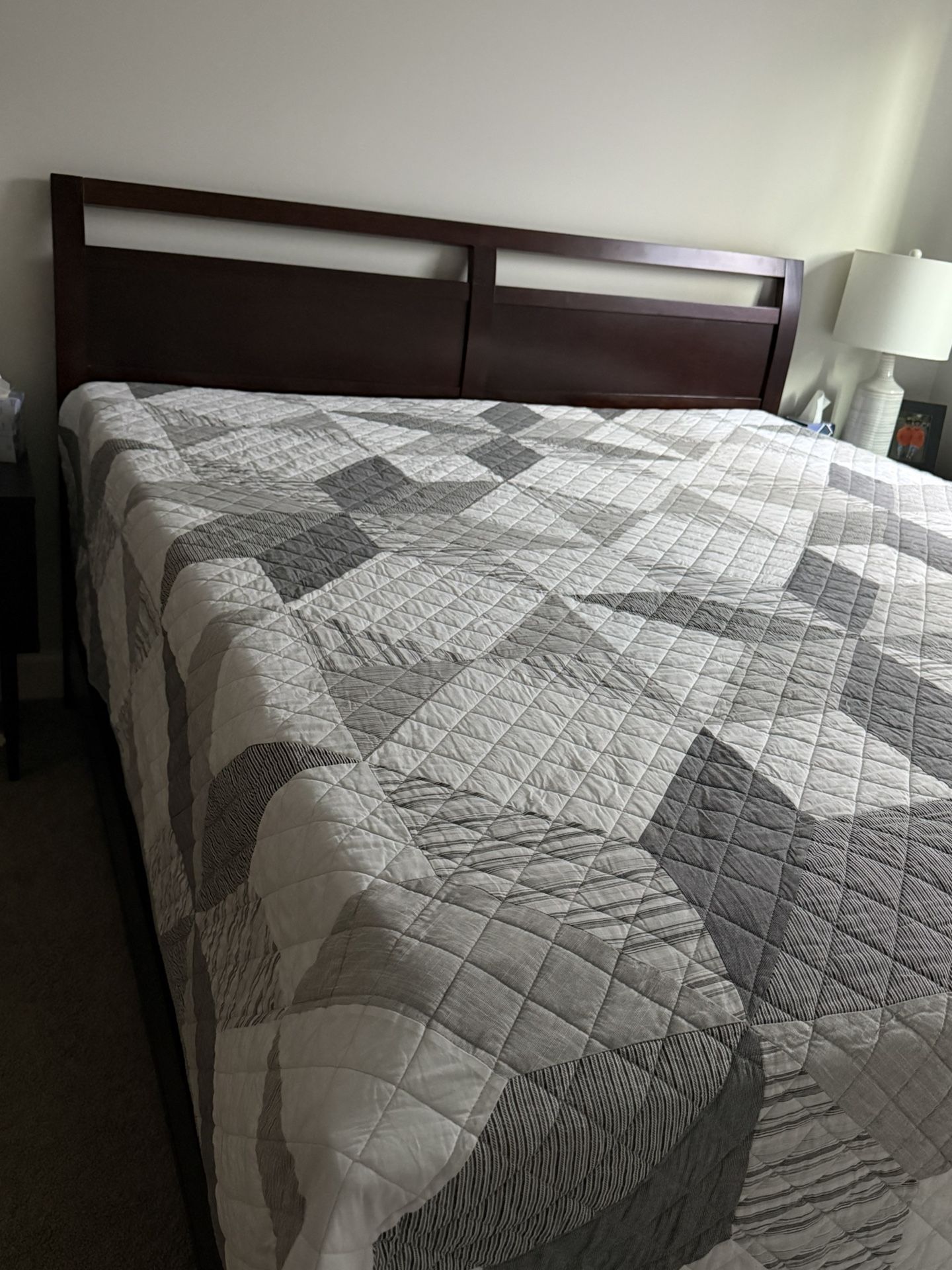 King Bedroom set