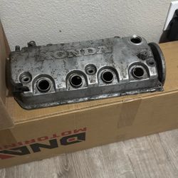 D16Y8 Valve Cover