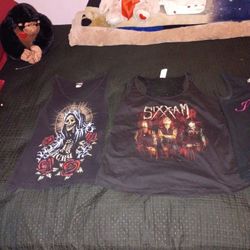 Lady's Shirts Size Large