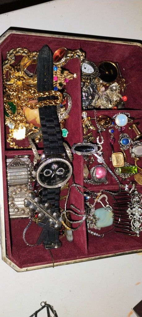 Jewelry Lot