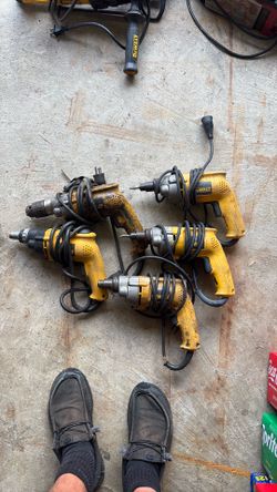 Dewalt screw guns and Dewalt drill