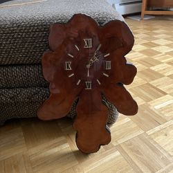 Wood Antique Clock 