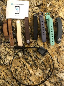 Fitbit Alta HR