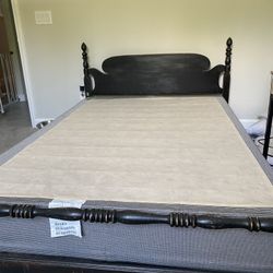 Farmhouse Bed Bed frame With/without Box & Mattress