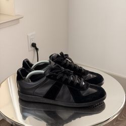 Maison Margiela GAT Black