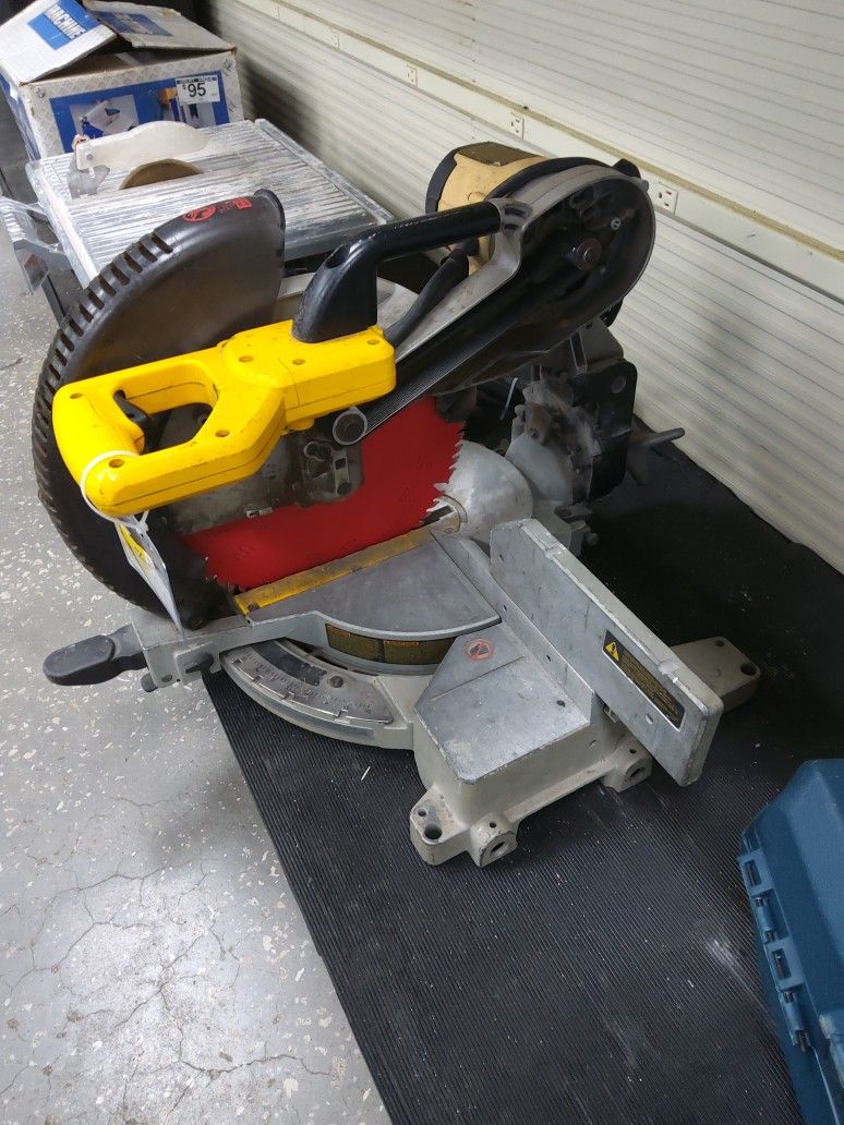 Saw