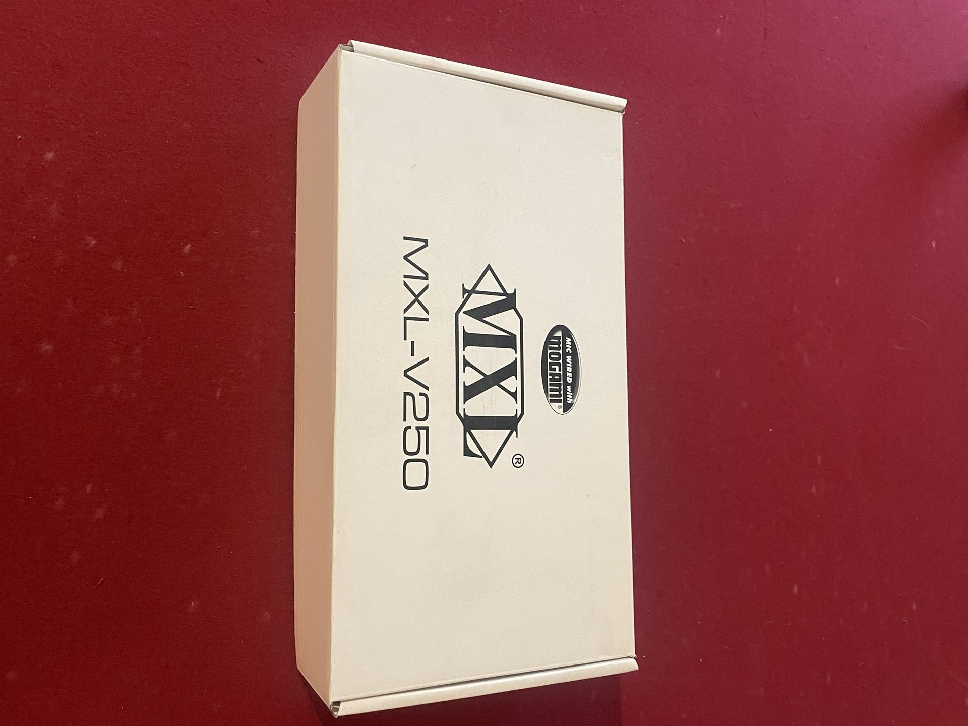 MXL V250 Pro Audio Condenser Mic
