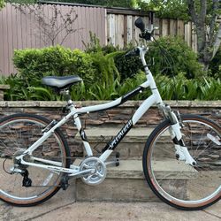 Specialized Expedition Elite Bike
