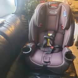 Graco Child Car Booster Seat Black Cherry