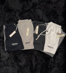 T-shirt / Shorts "Essentials" (4colors) (2 Styles) ♤Se habla español