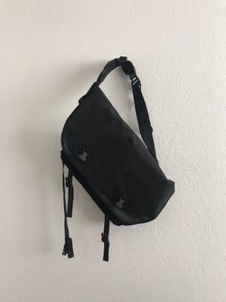 BLCKCHRM Messenger Bag / Chrome Industries