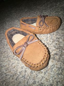 Cat & Jack Chestnut Moccasin Slippers