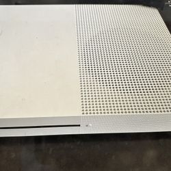 XBox One S, Controllers, 10 Games