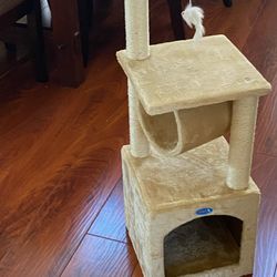 CAT TREE