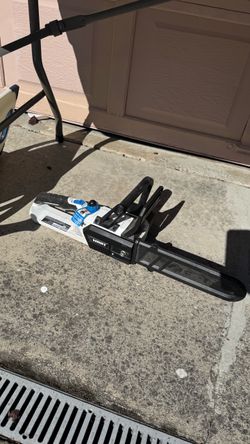 Hart Cordless Chainsaw