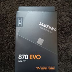 SAMSUNG SOLID STATE DRIVE 