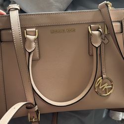 New MK Light pink purse 