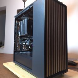🔥 RTX 4070 Gaming PC | Ryzen 7 7700X | 32GB DDR5 | 2TB NVMe | Minimal RGB Build