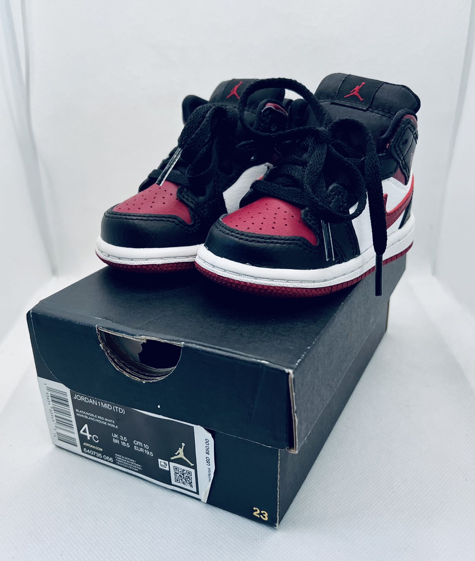 Jordan 1 MID Toddler kids - Size 4C