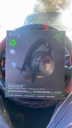 Razer Kraken V4  wireless blietooth gaming headset / headphones