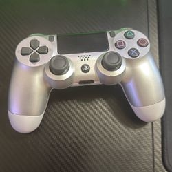 PS4 Controller