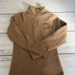 Patagonia Woman’s Better Sweater quarter zip