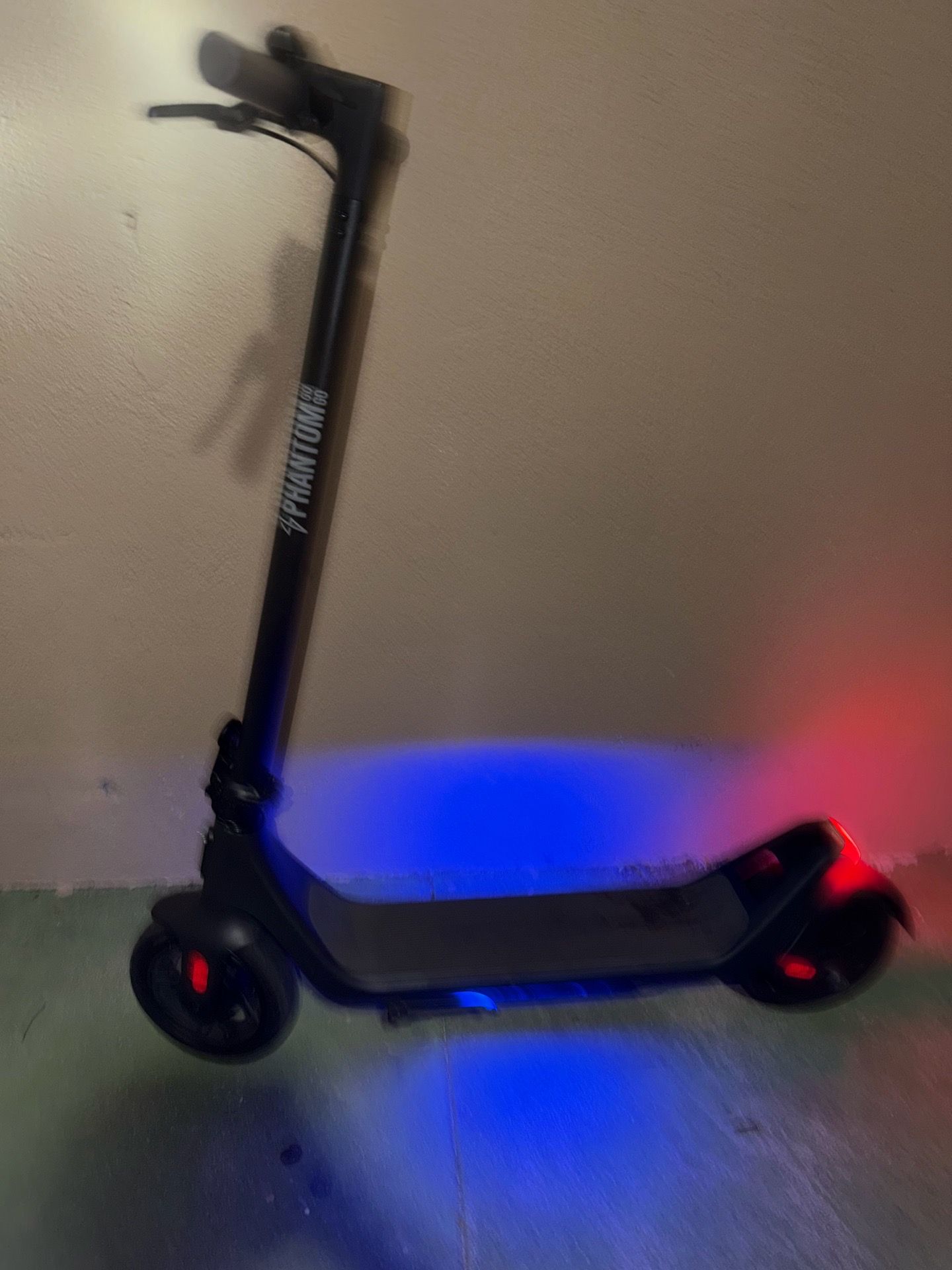 Gogo phantom electric scooter