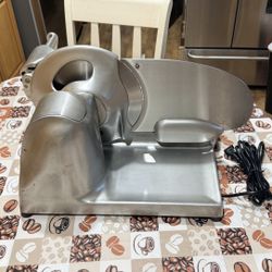 Vintage Hobart Commercial Meat/Cheese Slicer - Model 410 Streamliner - Excellant Condition
