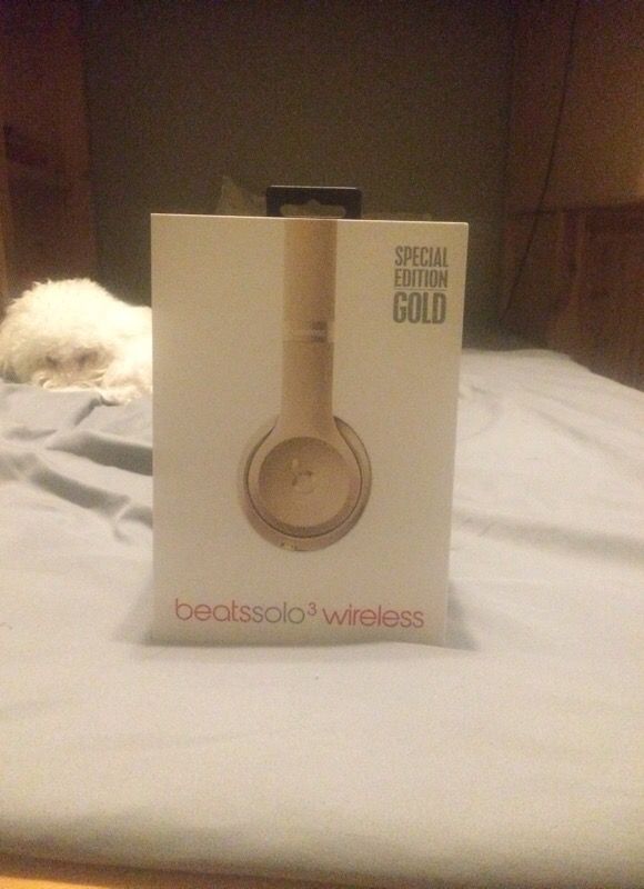 Beats solo 3 wireless