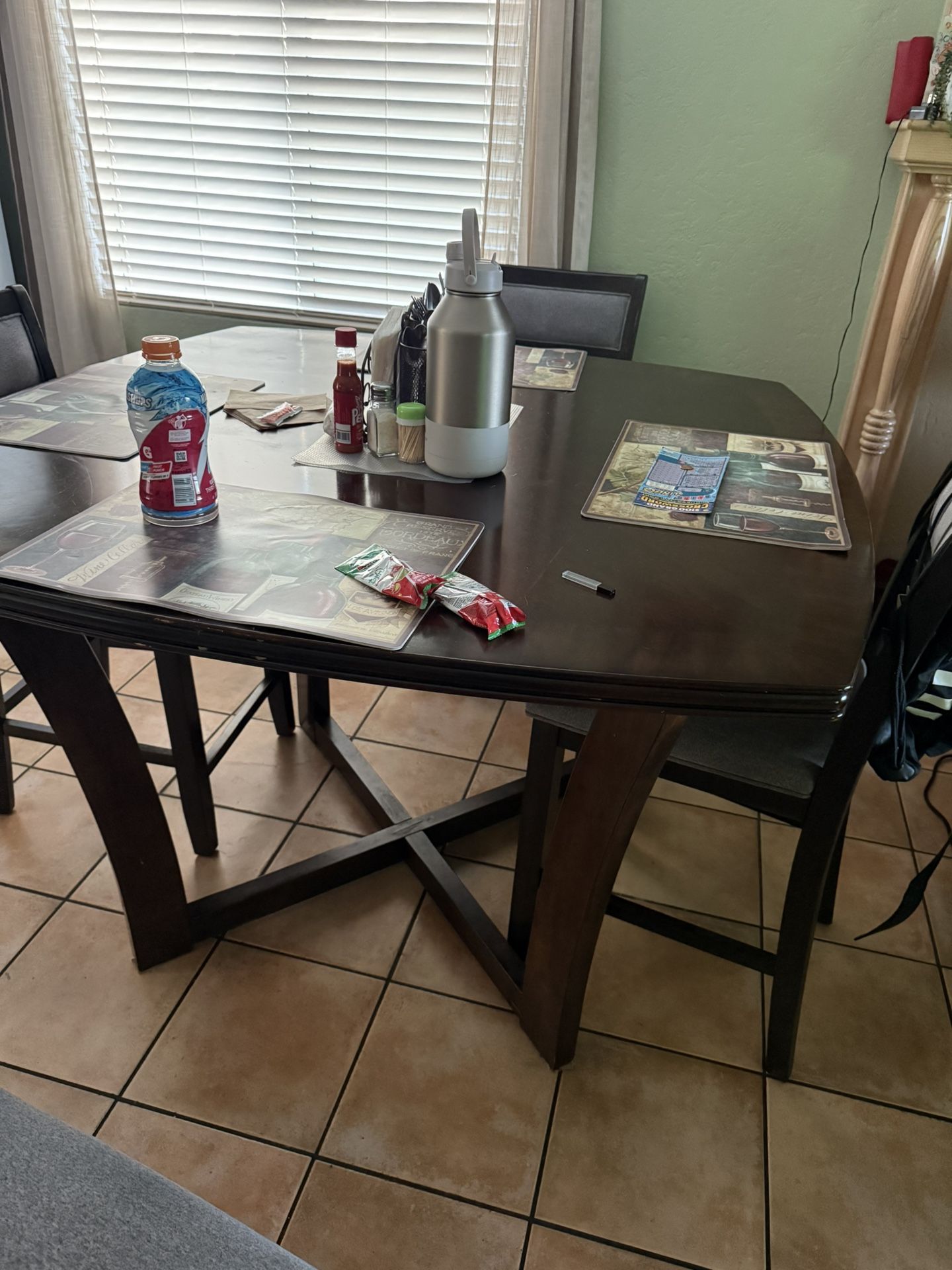 Dining Table With 4 Chairs 