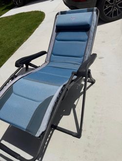 2 Timber Ridge Zero Gravity Chairs & 2 Premium Canopy Lounge Chairs