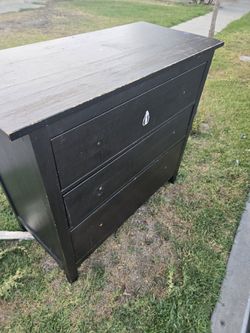 Free Dresser 