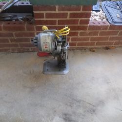 Fabric Cutting Machine