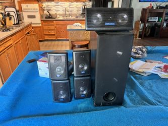 Digital audio, surround sound speakers